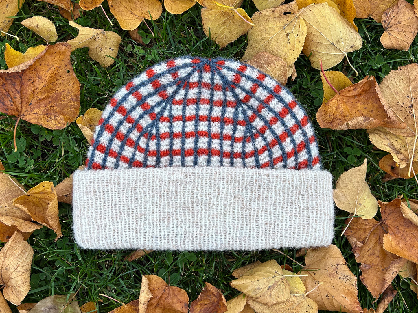Khione Hat – English