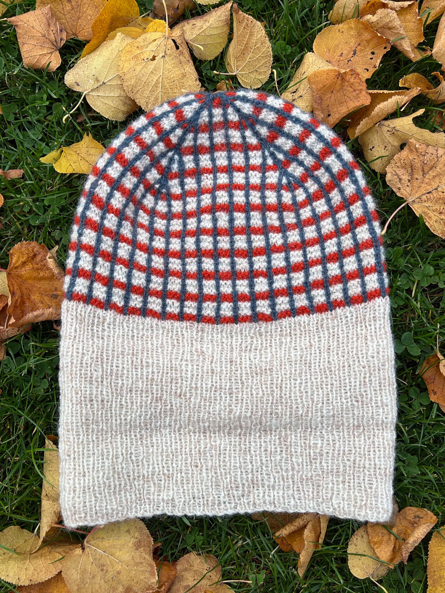 Khione Hat – English